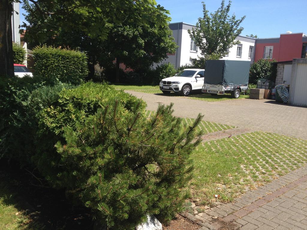 Am Bergl 3*